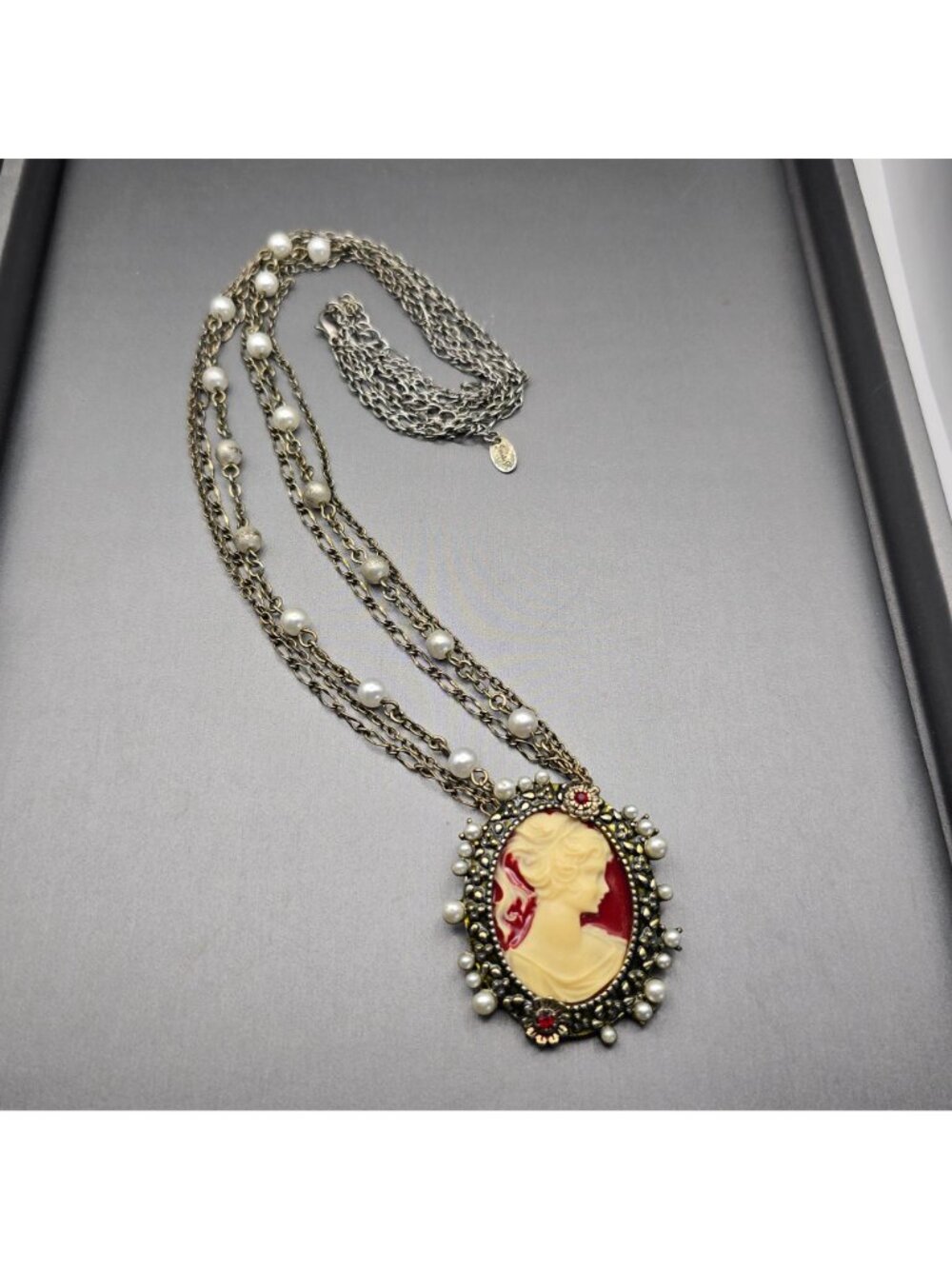 Victorian Revival Faux Cameo Necklace 26" Multi Strand Station Chain by Jennis B - Picture 12 of 12